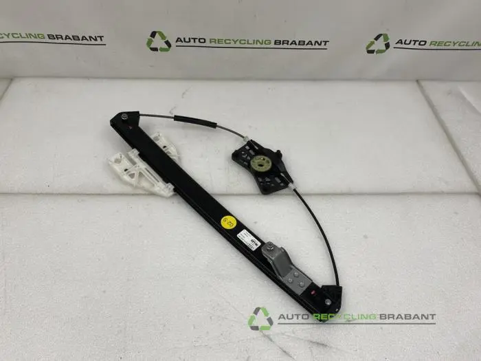 Ruitmechaniek 4Deurs links-achter Audi Q2