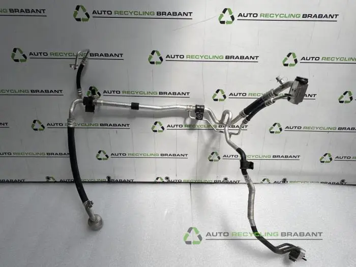 Air conditioning line Kia Sorento