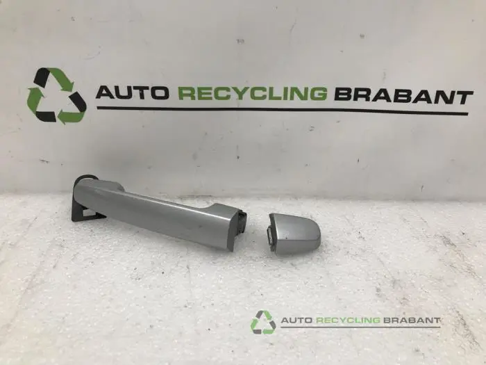 Front door handle 4-door, right Peugeot 108