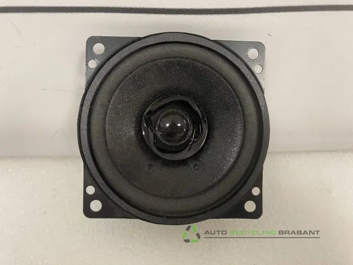 Luidspreker - be9d8f78-37ca-468c-85c5-ca21273bf674.jpg