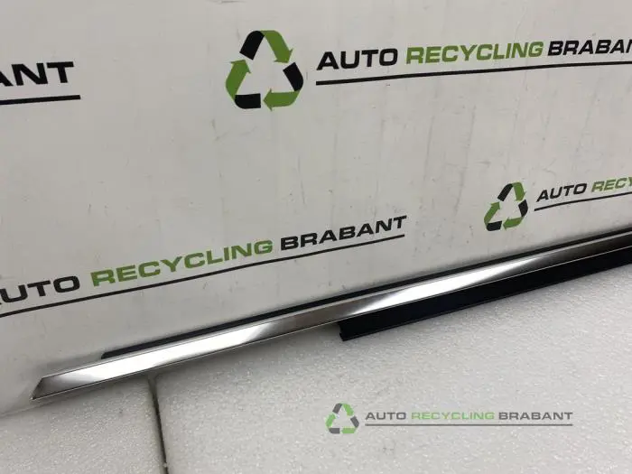 Zierleiste - 480aad33-70cc-4915-88eb-bf00653f4264.jpg