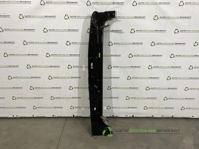 Stijl midden-links Nissan NV300