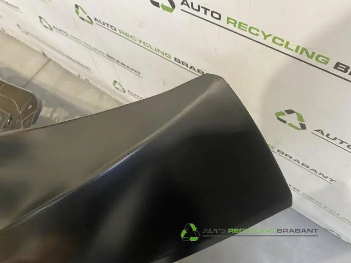 Motorkap - 5c459a9d-40fd-4541-b596-e03cdbc6cebb.jpg