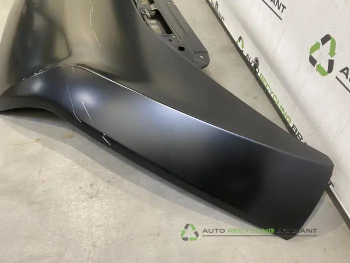 Motorkap - 999c9874-40e9-4a2e-97d7-fe3f723105ff.jpg