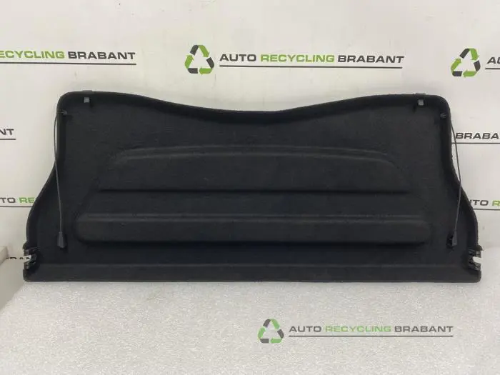 Hutablage - 35c942db-debe-425c-849e-1d122eba8ba0.jpg