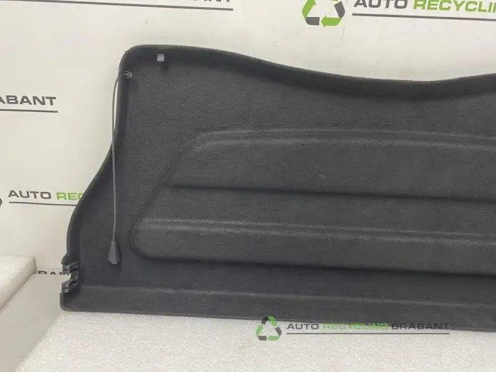 Hutablage - 54e0b92d-f4d2-4c40-b509-db2831dc5a90.jpg