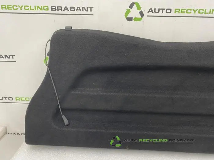 Hutablage - e6b08741-12c1-40d4-a2d3-ce509bd60642.jpg