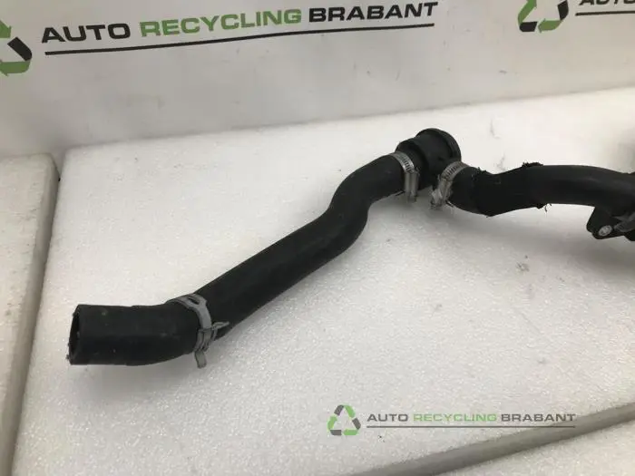 Intercooler hose - 3dd98d15-ded2-469f-b3a3-bc5dc0cd01ee.jpg