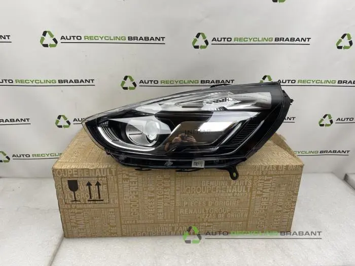Phare gauche Renault Clio