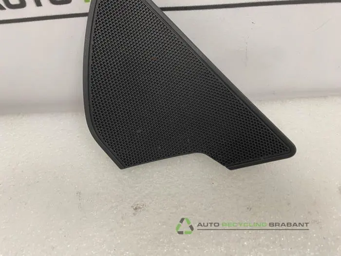 Lautsprecher - 16558043-d7df-4985-b952-9dba9ce5a454.jpg