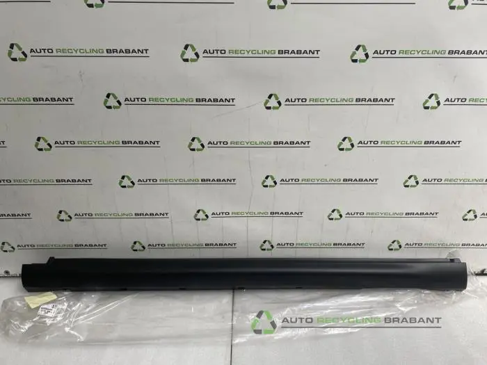 Zijskirt links Citroen C3 Aircross