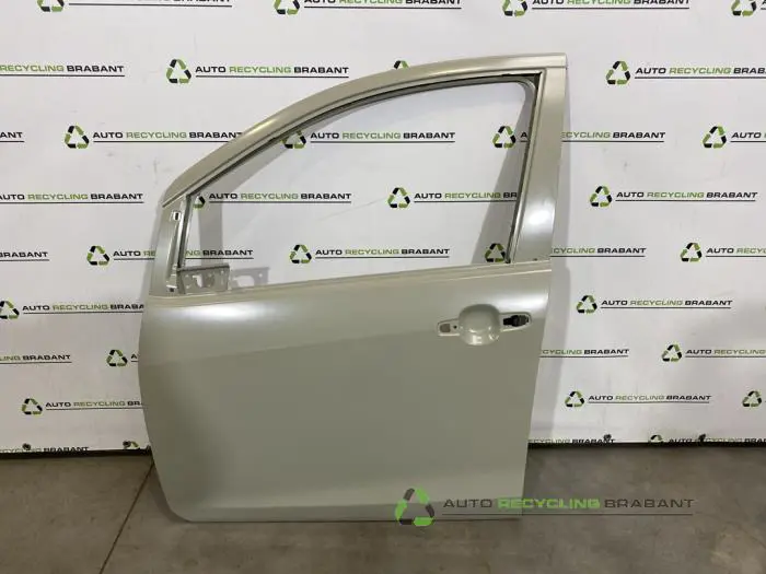 Portier 4Deurs links-voor Opel Agila