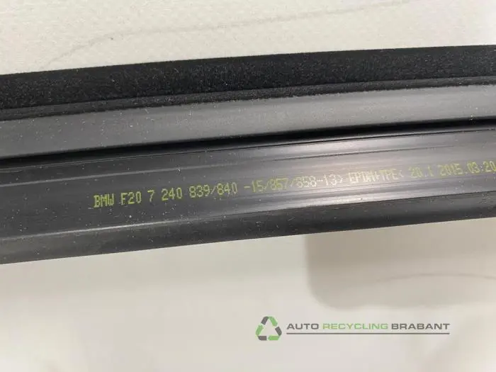 Portierrubber 4Deurs rechts-achter - f885cb61-85f9-46a8-8878-f99c3457c980.jpg