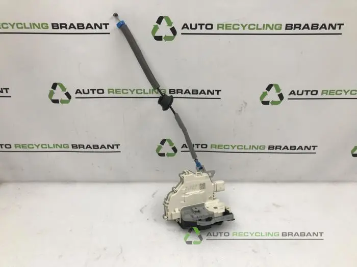 Deurslot Mechaniek 4Deurs rechts-achter Audi A3