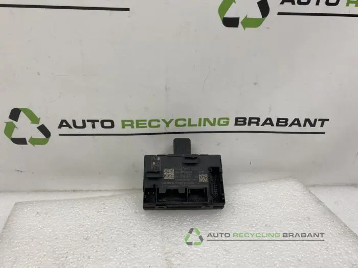 Centrale Deurvergrendelings Module Volkswagen Golf