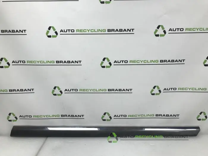 Sierstrip Volkswagen Passat Sierstrip Volkswagen Passat