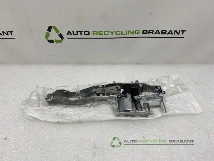 Door handle 4-door, front left Peugeot 207