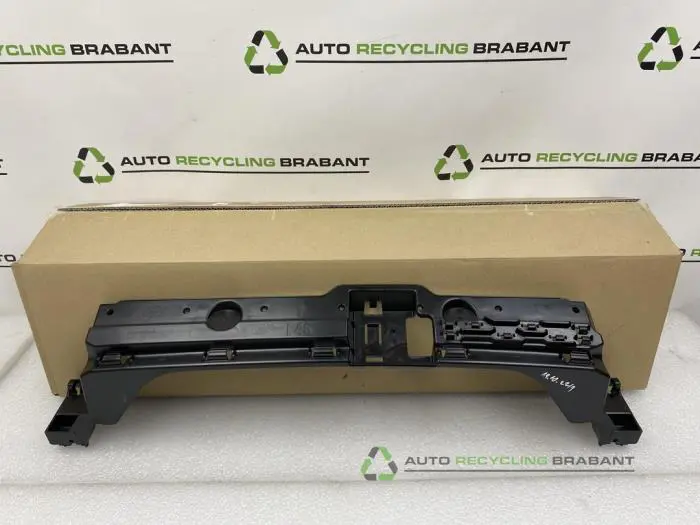 Stoßstangenstütze mitte hinten BMW 2-Serie