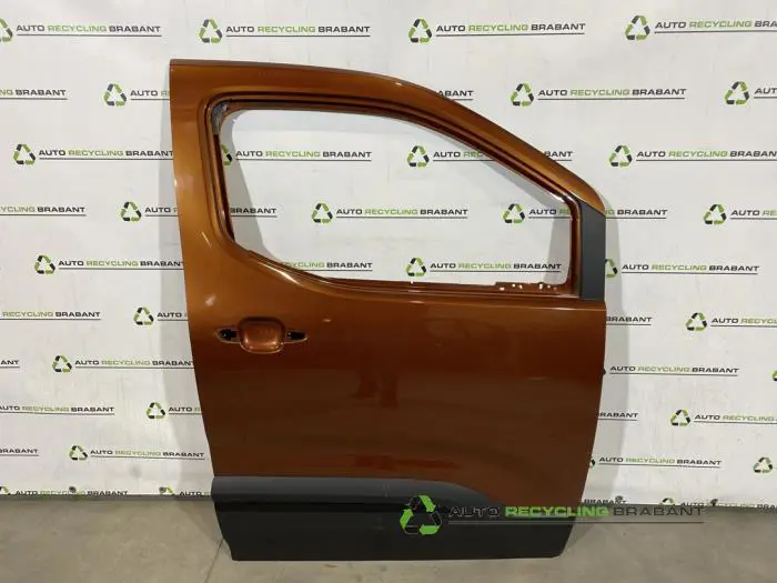 Portier 4Deurs rechts-voor Peugeot Rifter