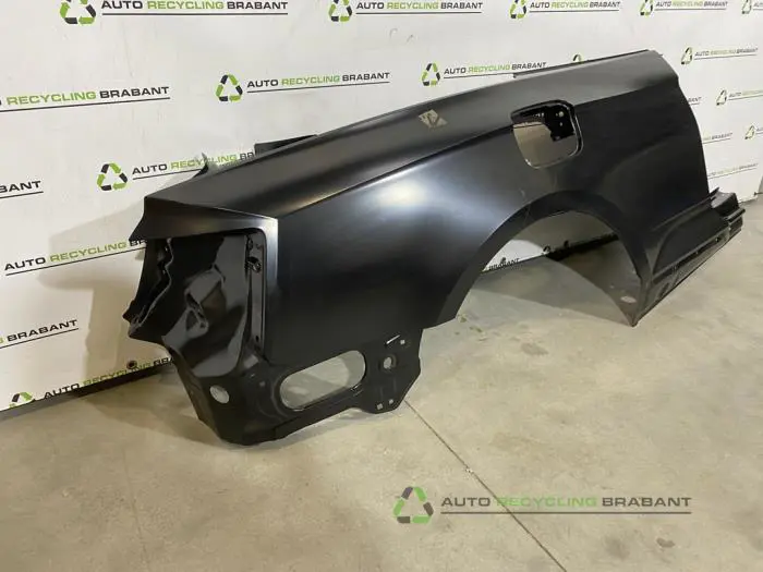 Right side of bodywork - 5181e45f-a673-45ce-9235-8ce0c0edddd4.jpg