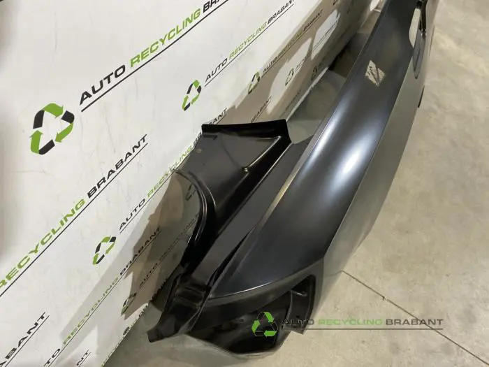 Right side of bodywork - a535a60d-6d88-4663-a99a-b9c1f9dd547b.jpg