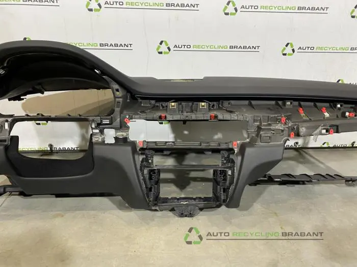 Dashboard - 2cbcf0df-0828-44dd-8292-1dad7ae550d1.jpg