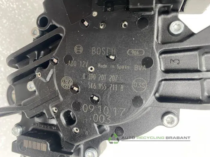 Ruitenwissermotor achter - bc4c3770-08dc-4829-b4ad-186cd4d1d6c1.jpg