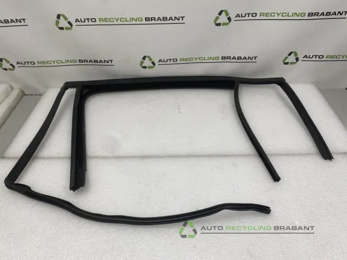 Türgummi 4-türig links hinten Volkswagen Golf