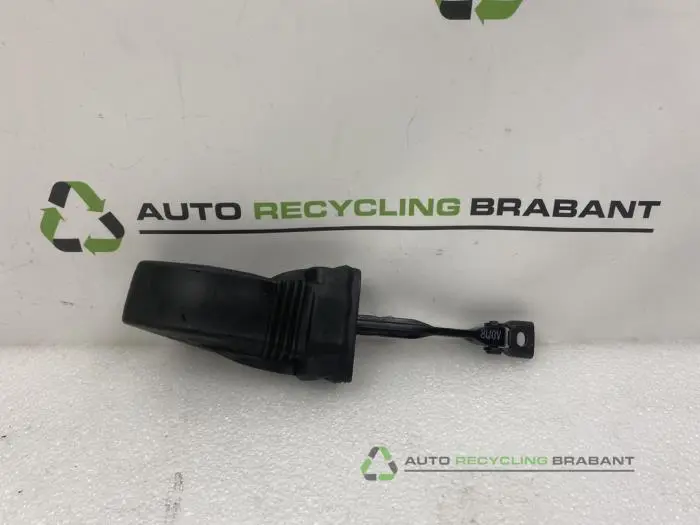 Deurvanger 4Deurs links-voor Audi A4