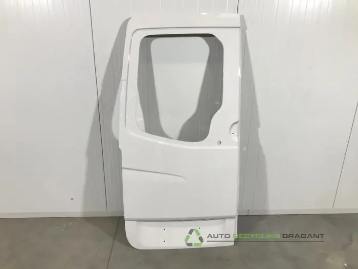 Portier 4Deurs links-achter Mercedes Sprinter Portier 4Deurs links-achter Mercedes Sprinter
