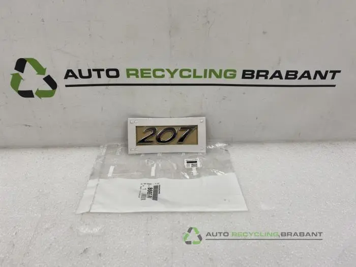 Emblem Peugeot 207