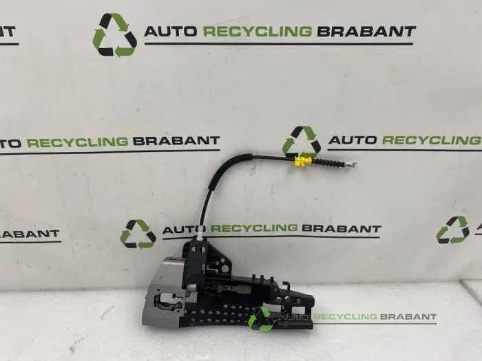 Door handle 4-door, front left Audi A1