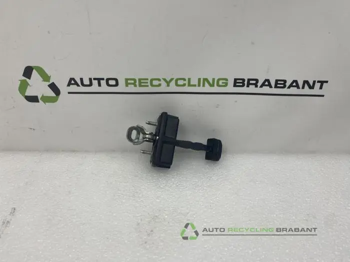 Deurvanger 4Deurs links-voor Fiat Punto