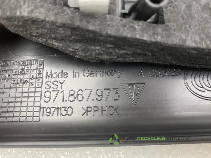 Bekleding Achterklep - 04e28980-34ab-4d82-b3c2-0fc85e96aa72.jpg