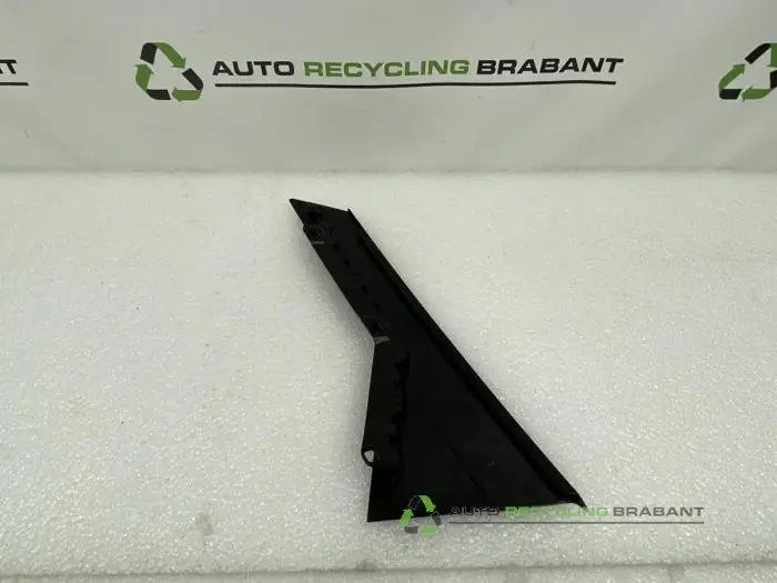 Zierleiste - e93db9ba-9e3c-439c-852c-e1fc1a4ead39.jpg