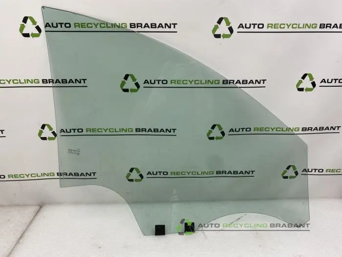 Portierruit 4Deurs links-voor Dacia Logan