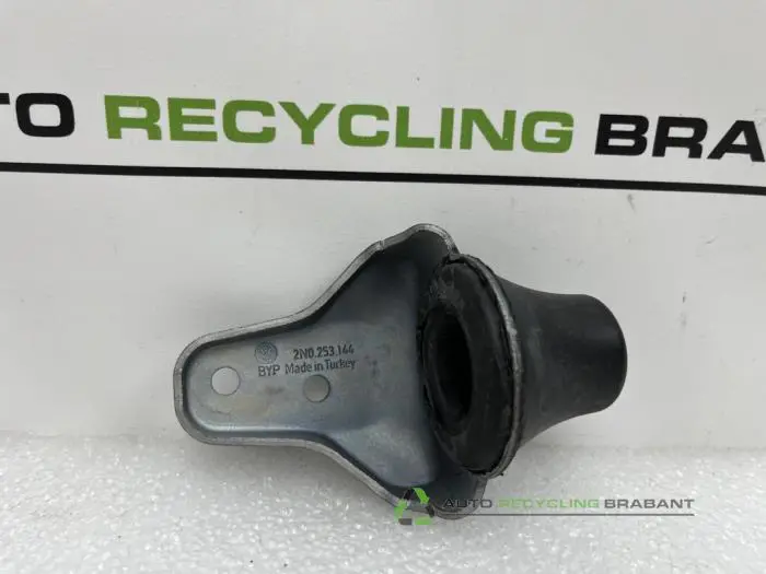 Exhaust bracket - 39174d19-96eb-4842-a48c-0d8b2b1a4d75.jpg