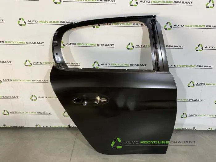 Portier 4Deurs rechts-achter Peugeot 208