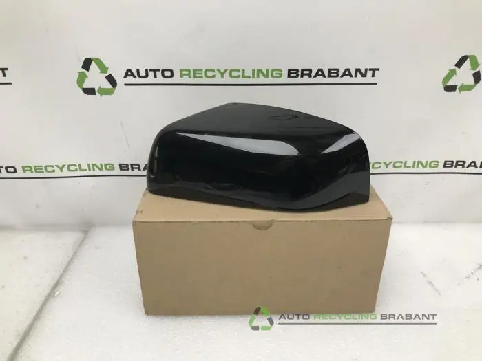 Spiegelkap links Landrover Range Rover