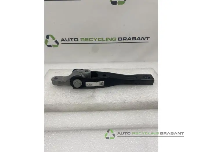 Motorsteun Volkswagen Golf