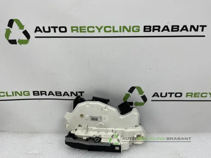 Front door lock mechanism 4-door, right Volkswagen Tiguan