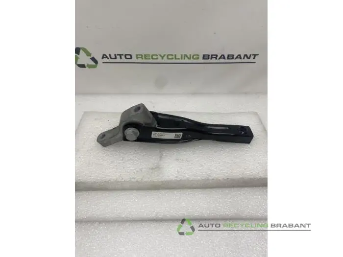 Motorsteun Volkswagen Golf