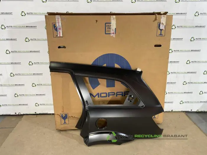 Zijkant Carrosserie links Dodge Journey