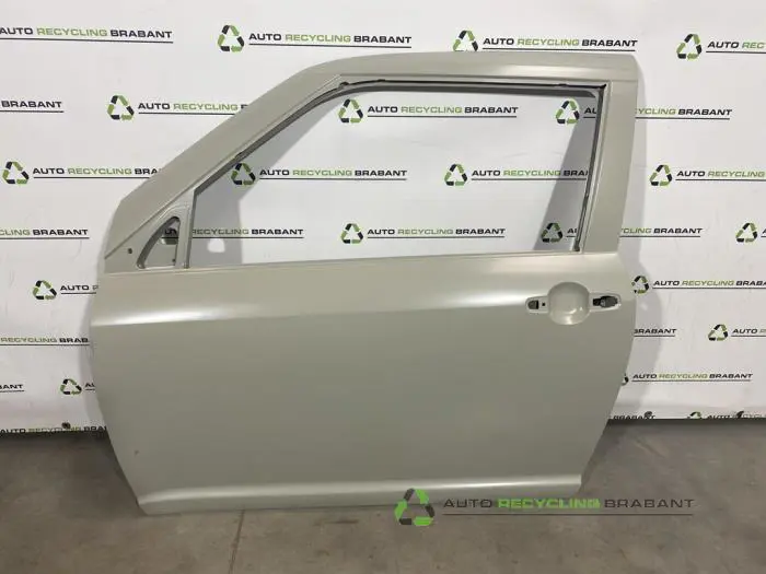 Portier 4Deurs rechts-voor Suzuki Swift