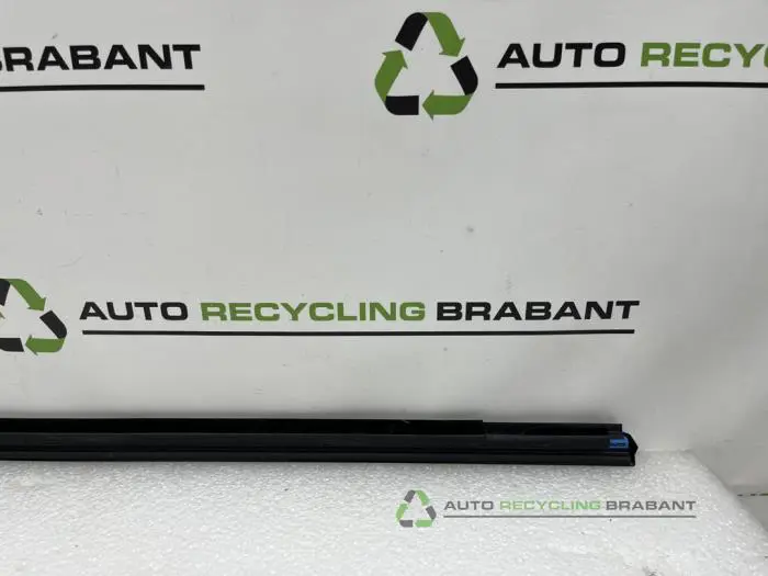 Zierleiste Mercedes A-Klasse