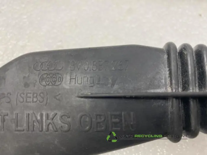 Deurvanger 4Deurs links-voor - adbafc5c-3f76-41b9-a872-8616e3d4b90e.jpg