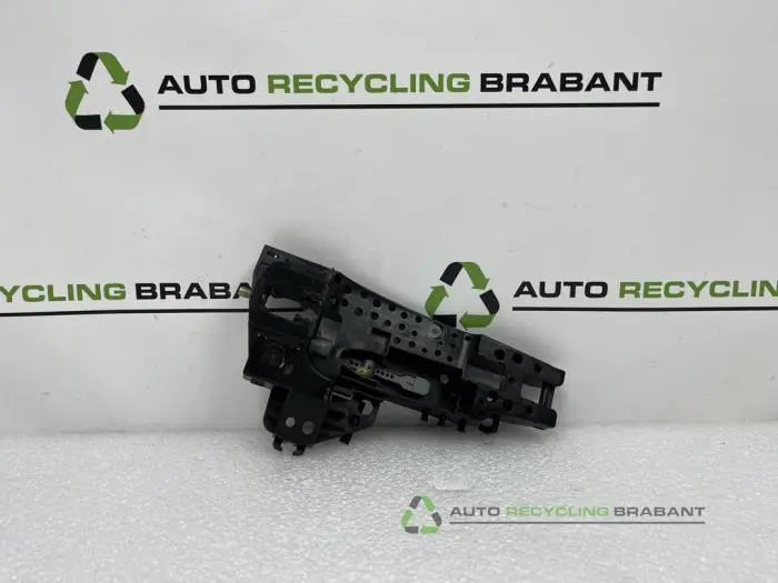 Portiergreep 4Deurs rechts-voor Audi Q3