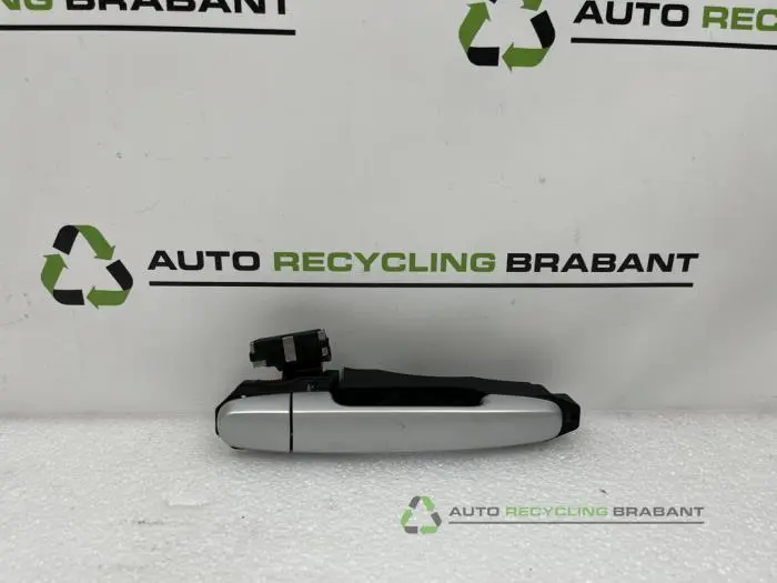 Front door handle 4-door, right Peugeot 108