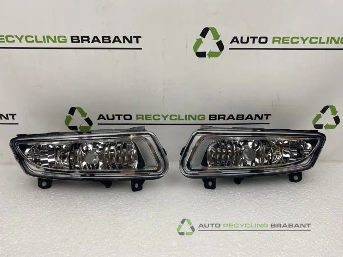 Mistlamp links-voor Volkswagen Polo