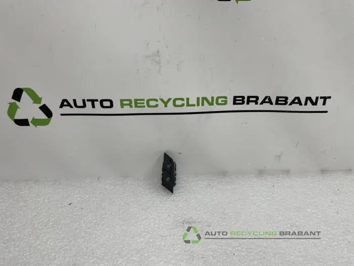 Centrale deurvergrendeling Schakelaar Volkswagen Tiguan